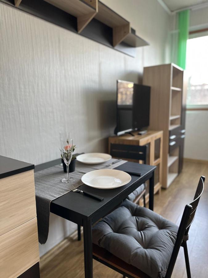 Skyway Apartment By Lmg Szófia Kültér fotó